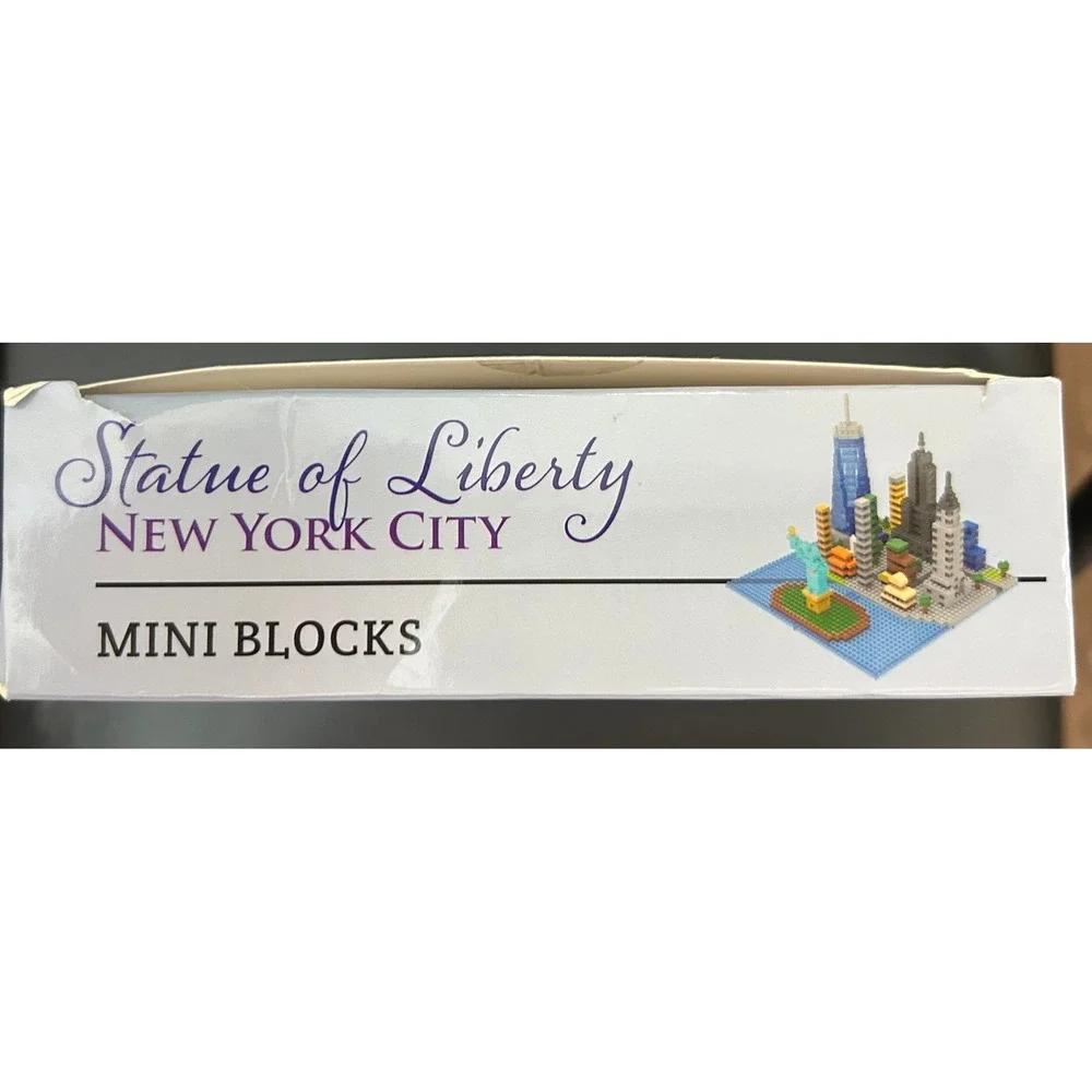 Statue of Liberty New York City Mini Blocks 975 Pcs NYC Skyline Building Set